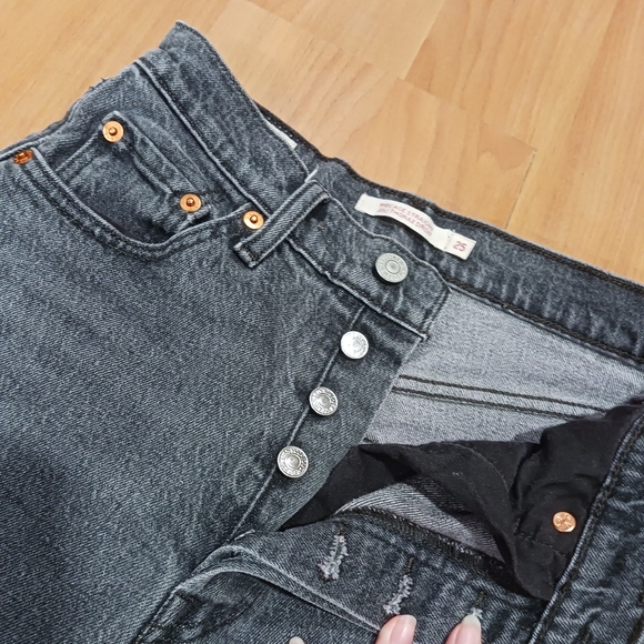 Levi's Ribcage Jeans Size 25 - Picture 5 of 7
